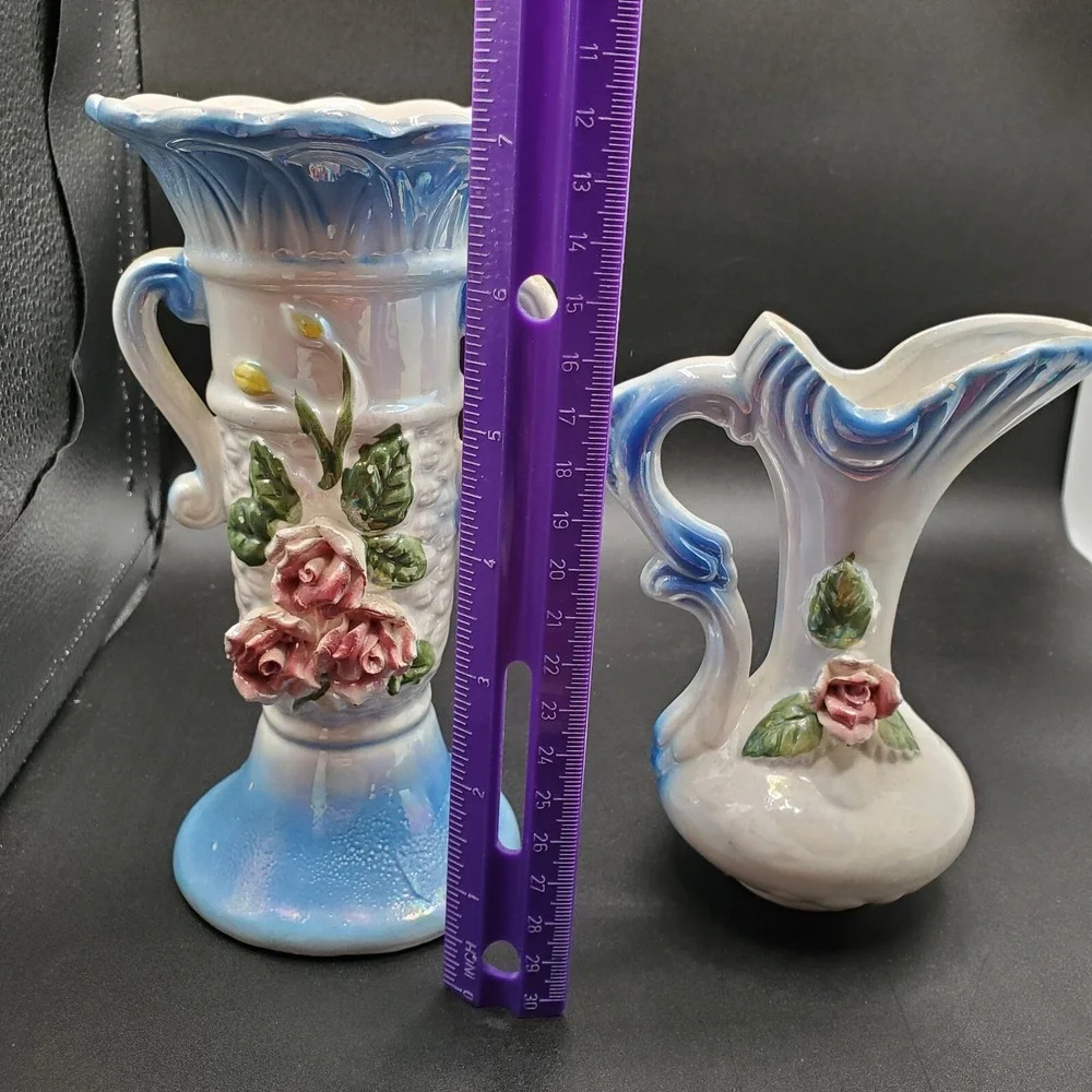Bud Vase Lot 2 raised flowers Pitcher Jug Colorful Piece vintage decorative Blue